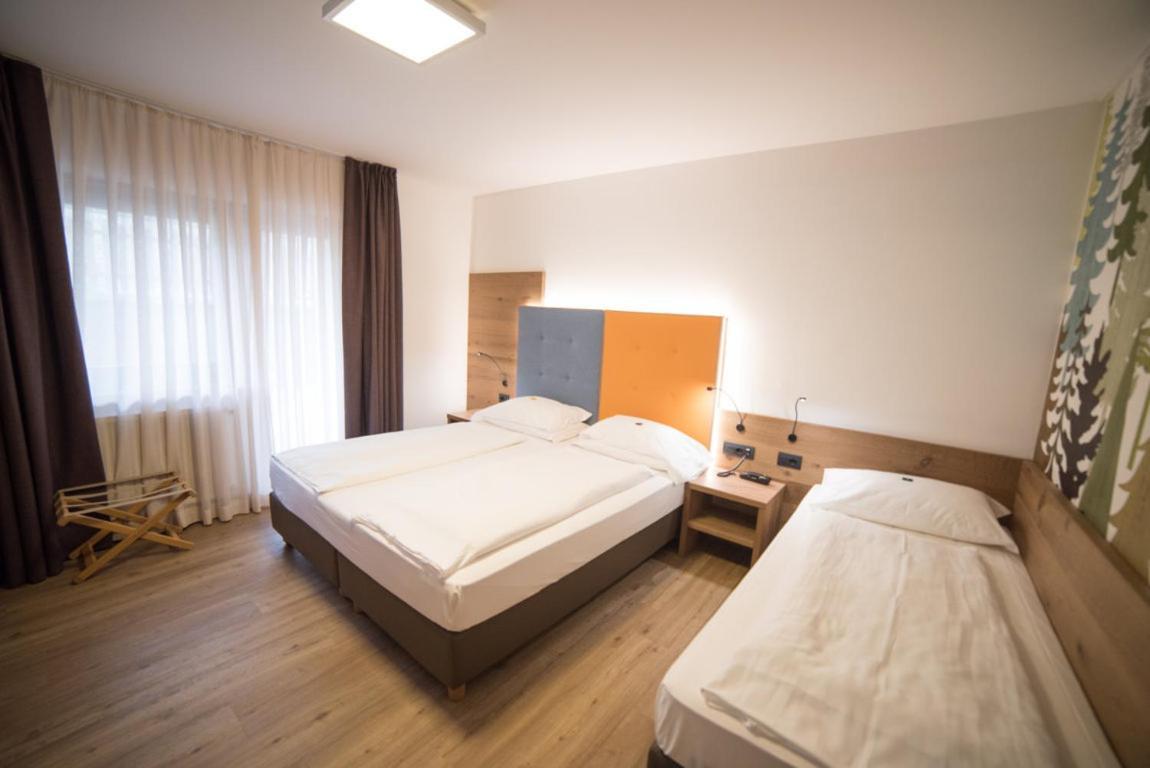 Olimpionico Hotel Castello-Molina di Fiemme Bagian luar foto