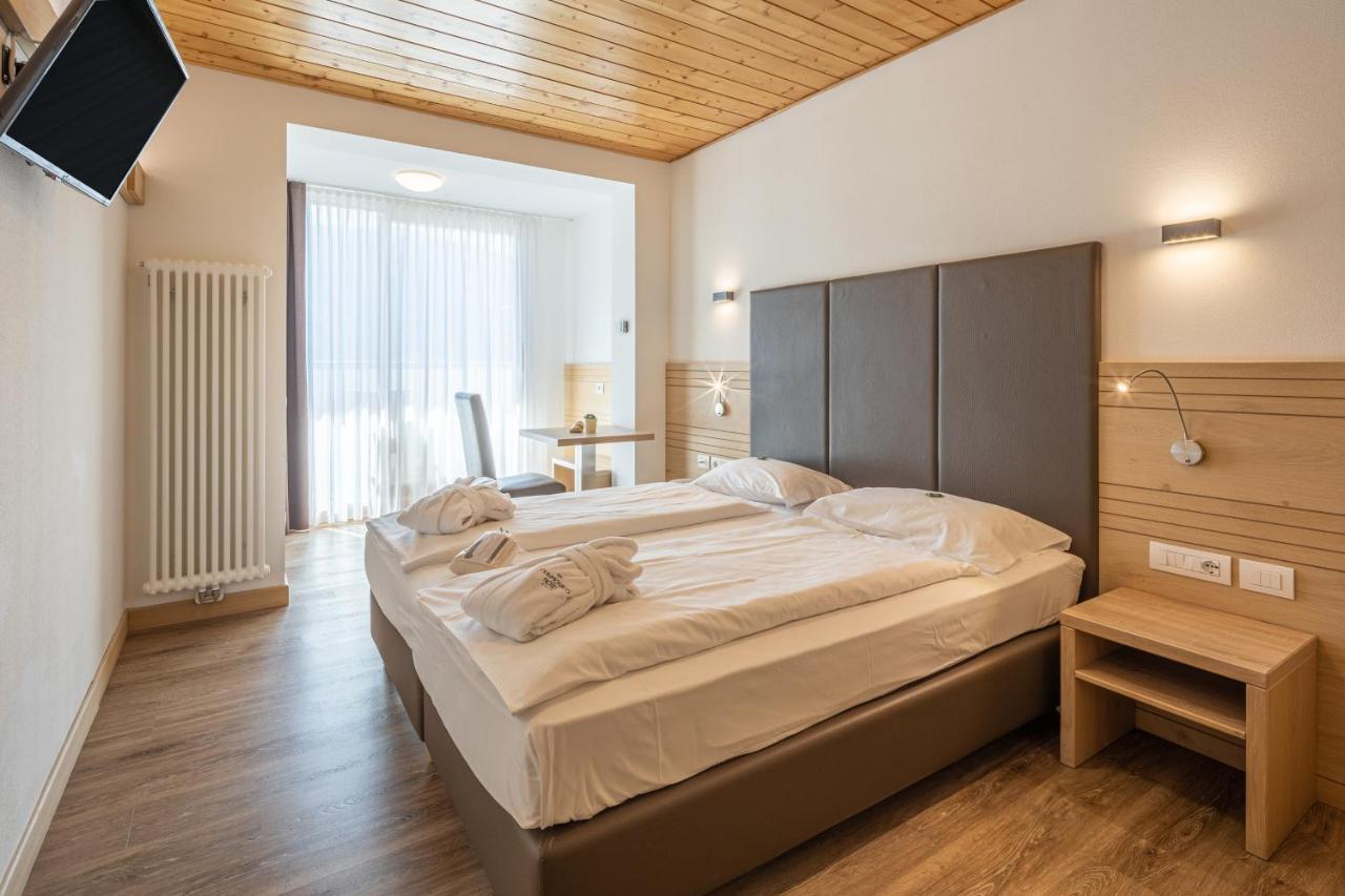 Olimpionico Hotel Castello-Molina di Fiemme Bagian luar foto