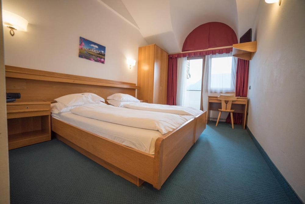 Olimpionico Hotel Castello-Molina di Fiemme Bagian luar foto