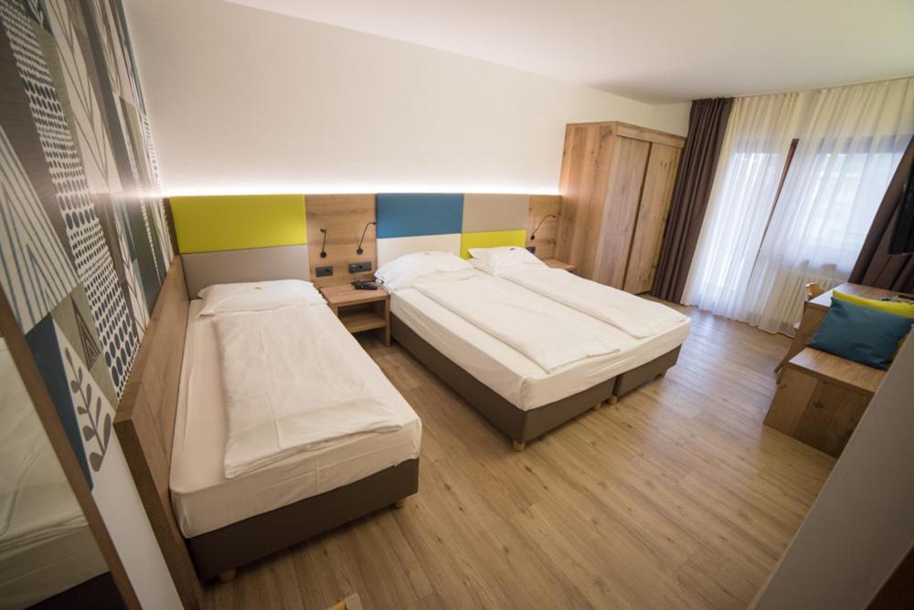 Olimpionico Hotel Castello-Molina di Fiemme Bagian luar foto