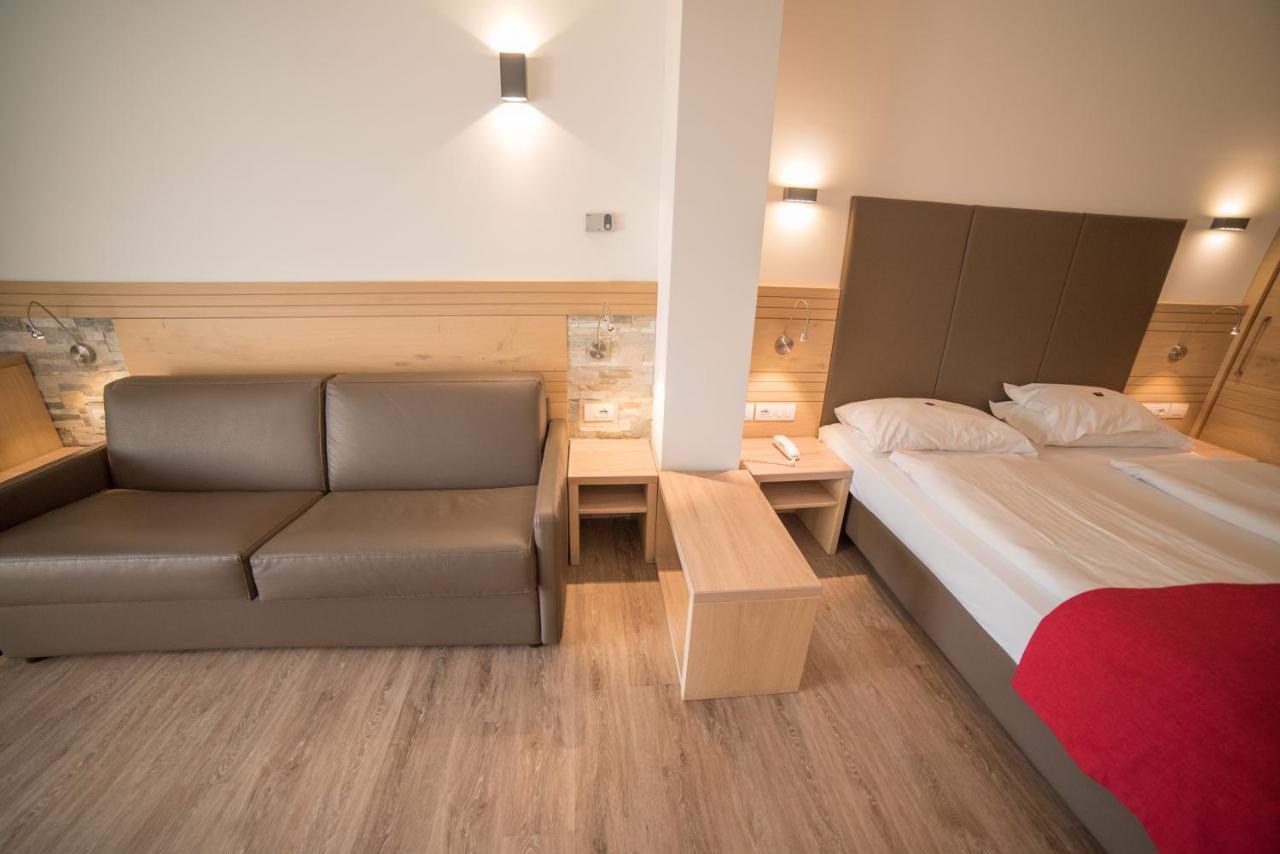 Olimpionico Hotel Castello-Molina di Fiemme Bagian luar foto